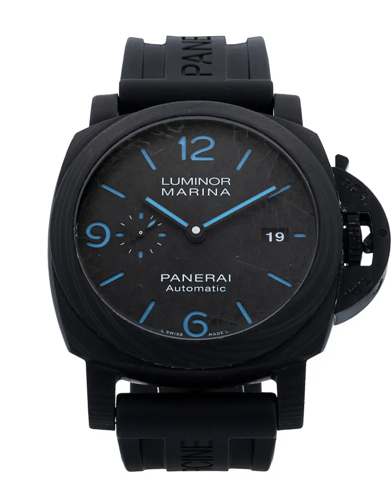 Panerai Luminor Marina Carbotech PAM01661 — 2020 — Very good in Black Quarter Arabic – Pre-owned watches