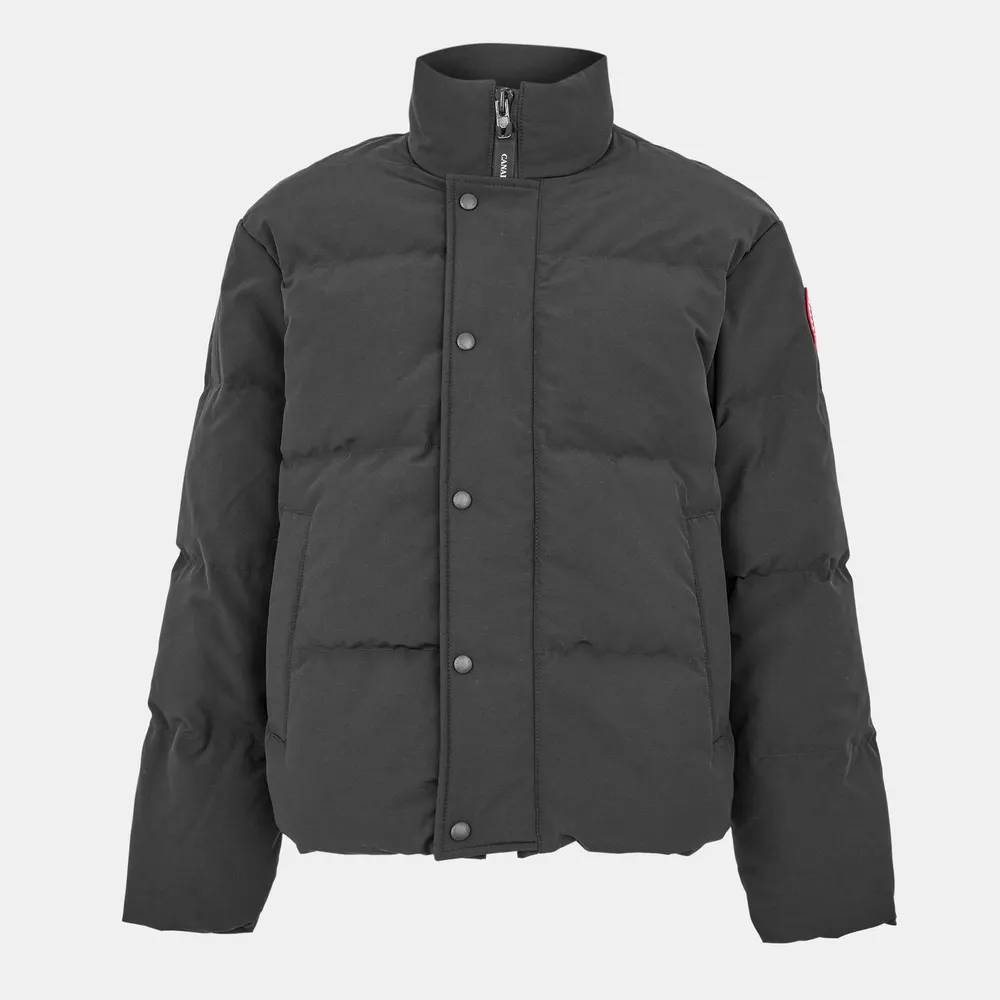 Canada Goose Men's Bayview Down Water Resistant Short Puffer Jacket