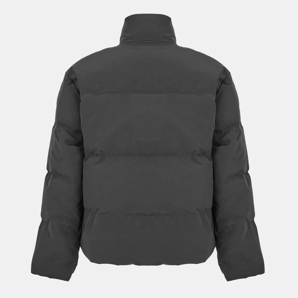 Canada Goose Men's Bayview Down Water Resistant Short Puffer Jacket detail 2
