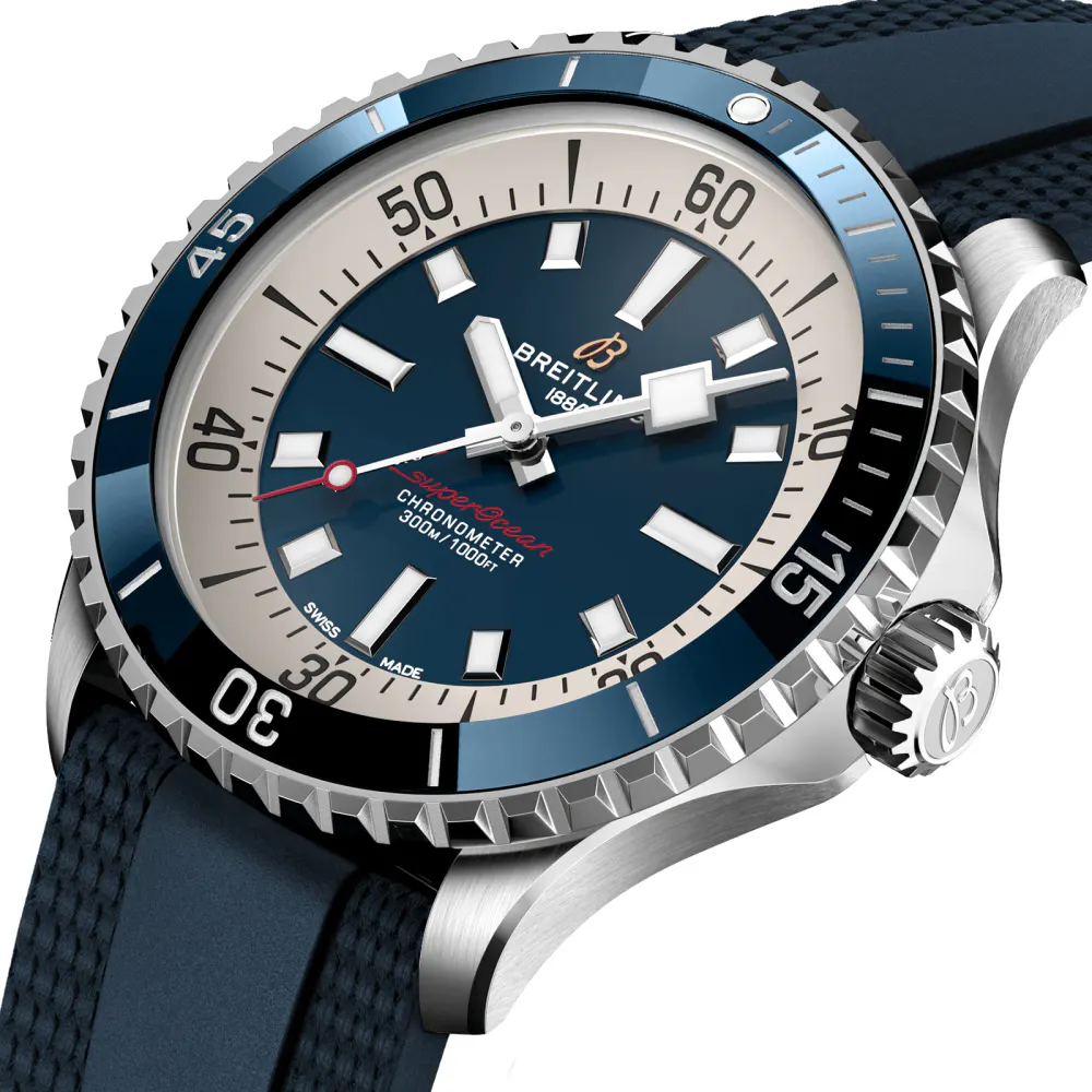 Breitling Superocean Automatic 42 Stainless Steel Rubber Strap Watch detail 3
