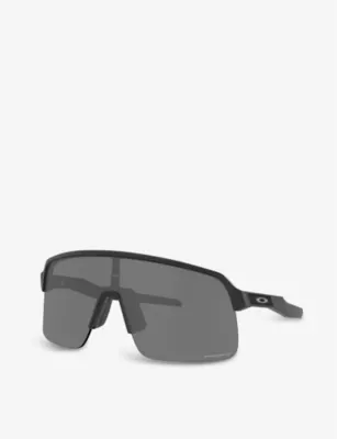 OAKLEY OO9463 39 Sutro acetate wraparound sunglasses detail 2