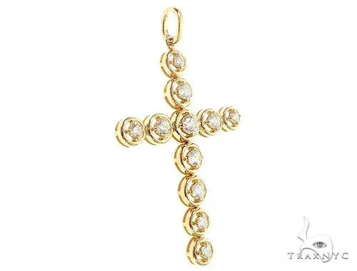 MARYAM - CORE 14K Yellow Gold Four Prong Diamond Cross 65661 in Rose – Pendant