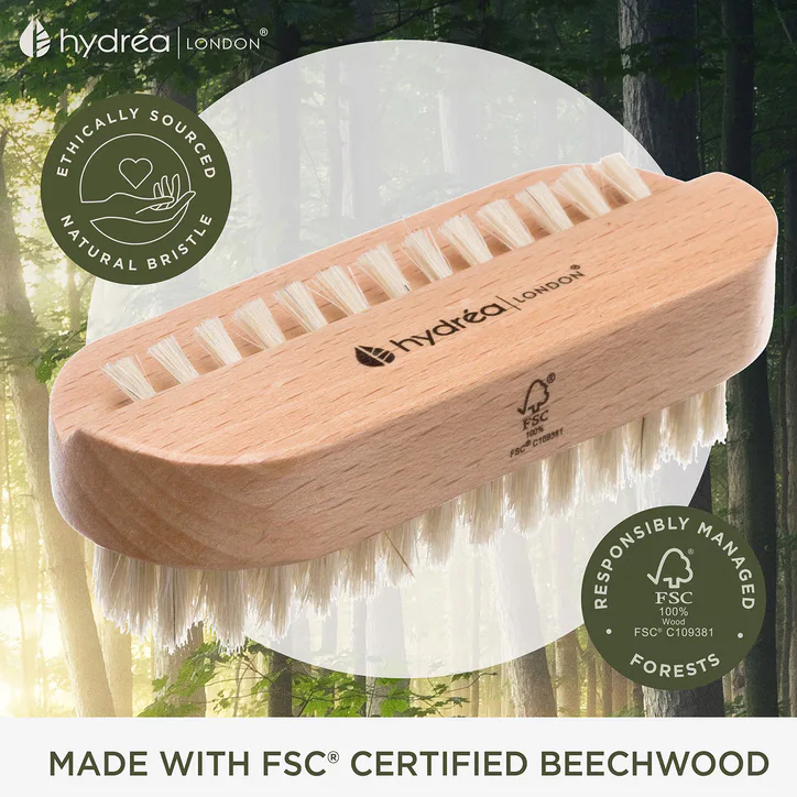 Hydréa London Manicure & Pedicure Natural Bristle Brush detail 2