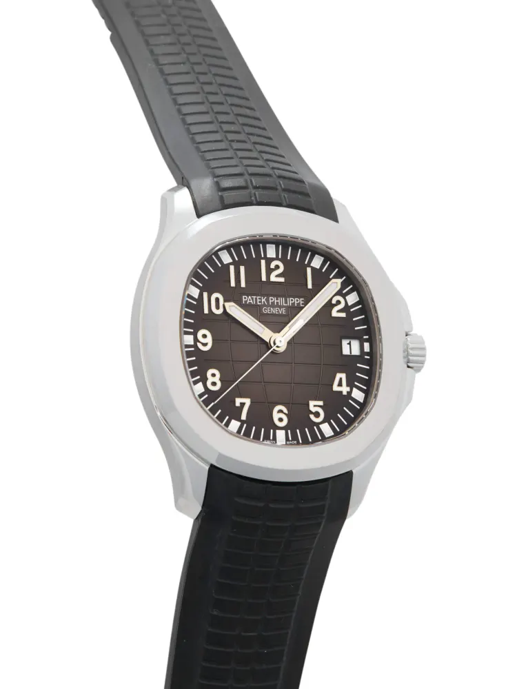 Patek Philippe Aquanaut 5167A-001 — 2019 — Very good in Black Arabic, additional product view 3