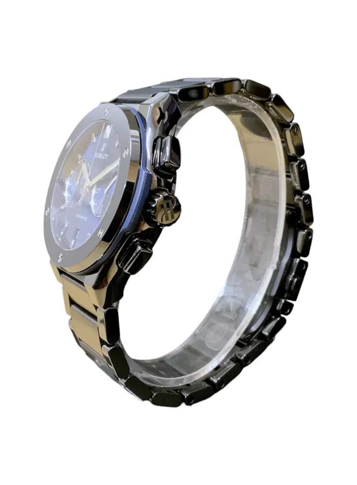 Hublot Classic Fusion 520.CM.7170.CM — 2022 — Excellent in Blue Baton, additional product view 2