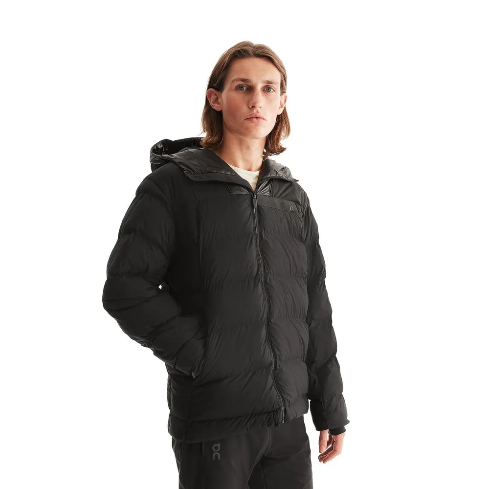 On Men's Challenger Hooded Long Sleeve Short Puffer Jacket detail 2