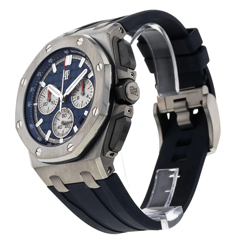 Audemars Piguet Royal Oak Offshore 26420TI.OO.A027CA.01 — 2021 — Very good in Blue, additional product view 2