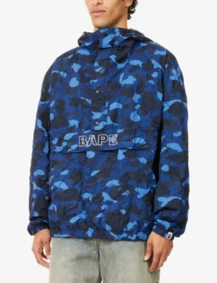 A BATHING APE Camo-Print Hooded Shell Jacket detail 3
