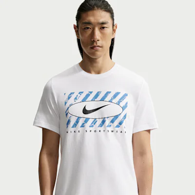 Nike Sportswear Men's T-Shirt - White in White – Nike men's and unisex