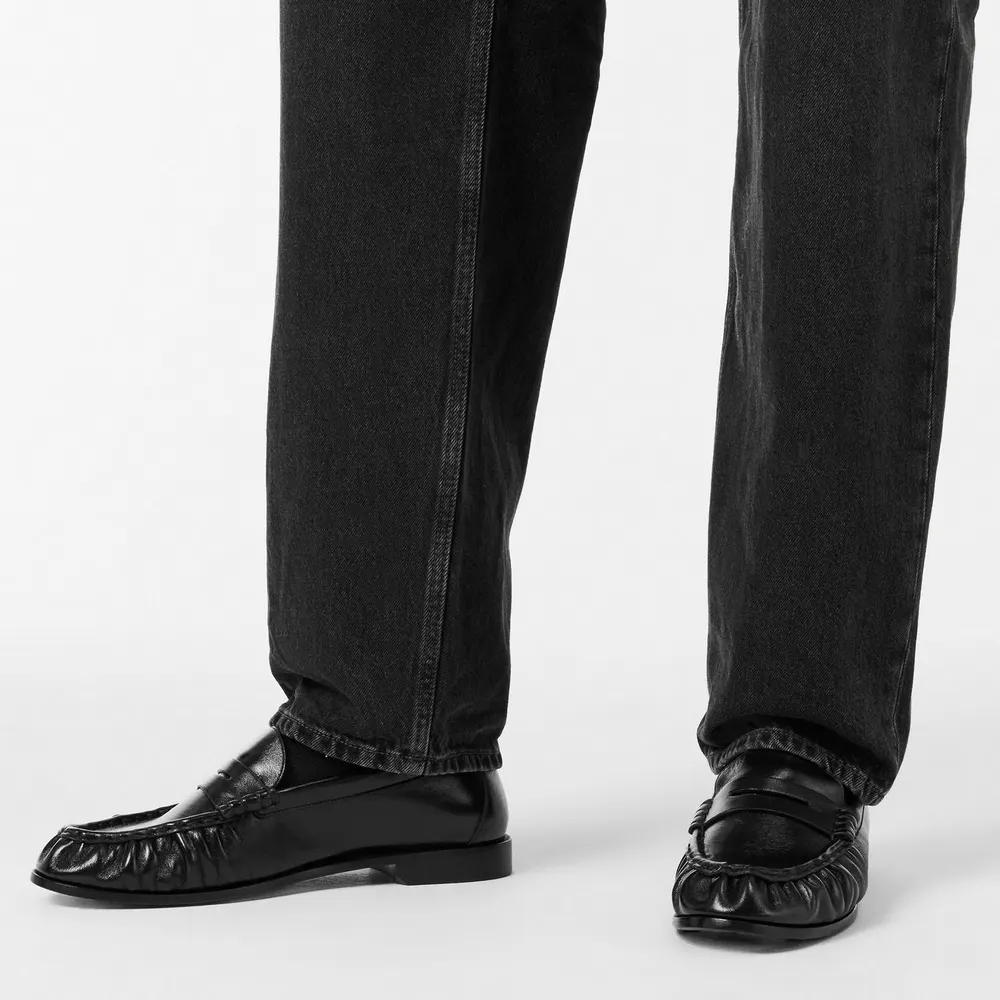 Saint Laurent Mens Le Supple Penny Loafers in Black, additional product view 3
