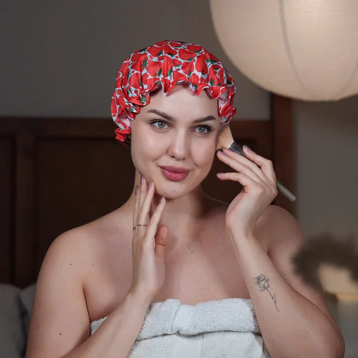 Smug Shower Cap - Shower Cap Strawberry, additional product view 3