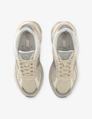 NEW BALANCE 2010 Mesh and Faux-Leather Trainers - 4 detail 2