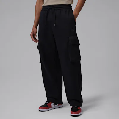 Jordan Brooklyn Men's Oversized Fleece Cargo Trousers - Black/Black/Dark Smoke Grey