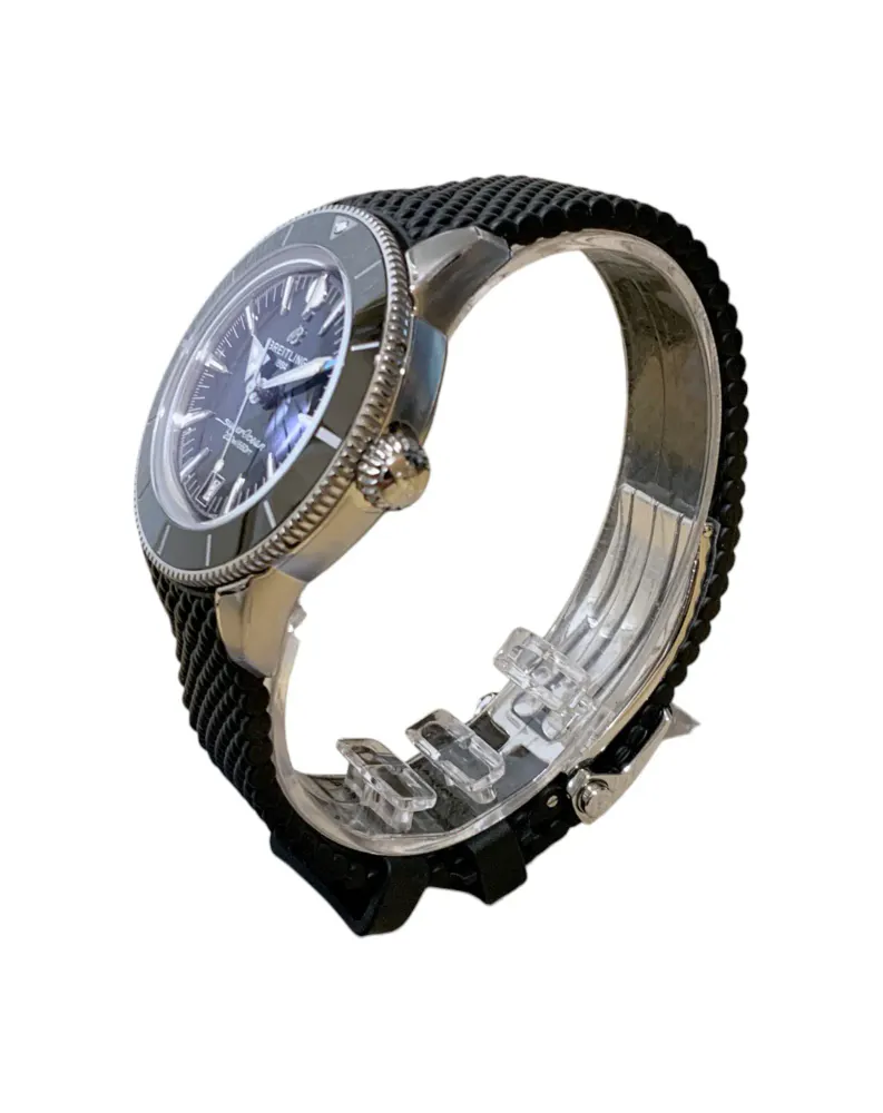 Breitling SuperOcean Heritage AB3110 — 2025 — Unworn detail 2