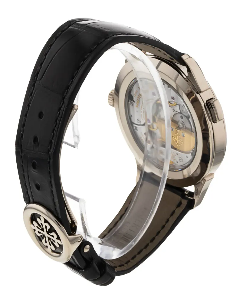 Patek Philippe World Time 5230G-014 — 2021 — Very good in Grey, additional product view 3