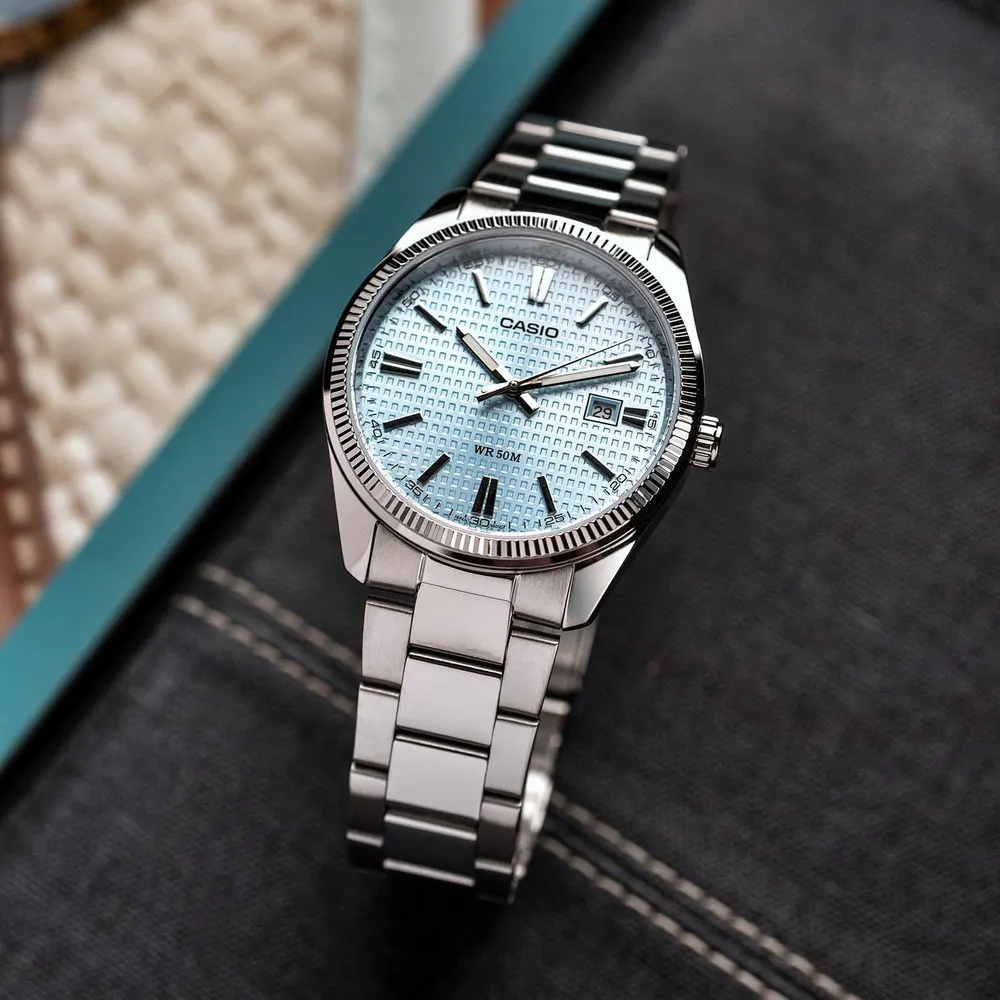 Casio Men's Stainless Steel Digital Watch detail 2