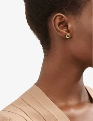 TIFFANY & CO Tiffany T 18ct yellow-gold and onyx earrings detail 2