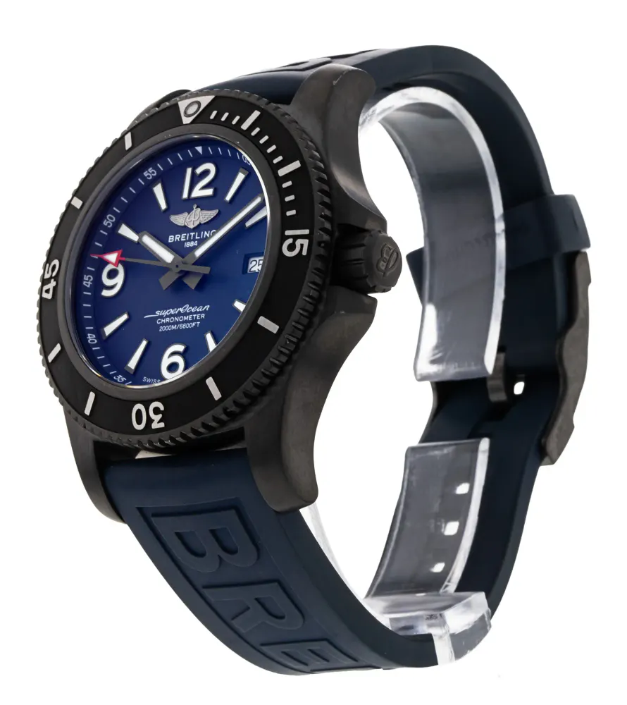 Breitling SuperOcean Automatic M17368 — 2022 — Very good detail 2