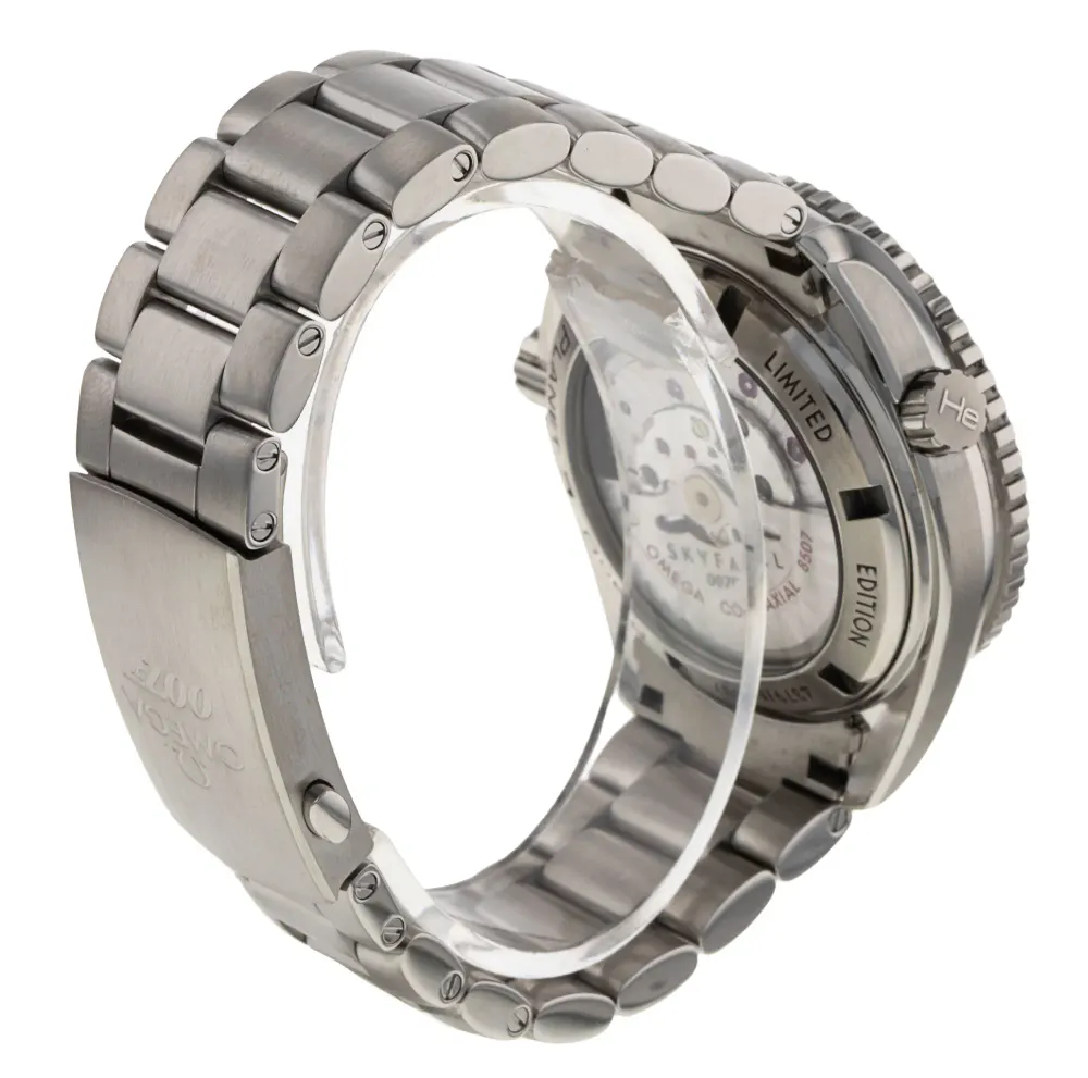 Omega Planet Ocean 232.30.42.21.01.004 — 2015 — Very good detail 3