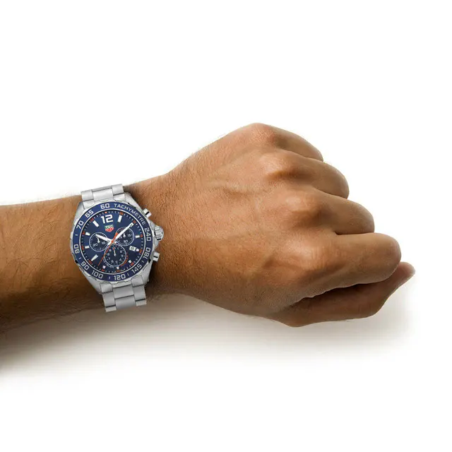 TAG Heuer Formula 1 43mm Quartz Chronograph Mens Watch detail 2