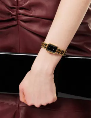 THIS OLD THING LONDON Pre-Loved Chanel Premiere Medium Gold-Plated Stainless-Steel Quartz Watch in GOLD, additional product view 2