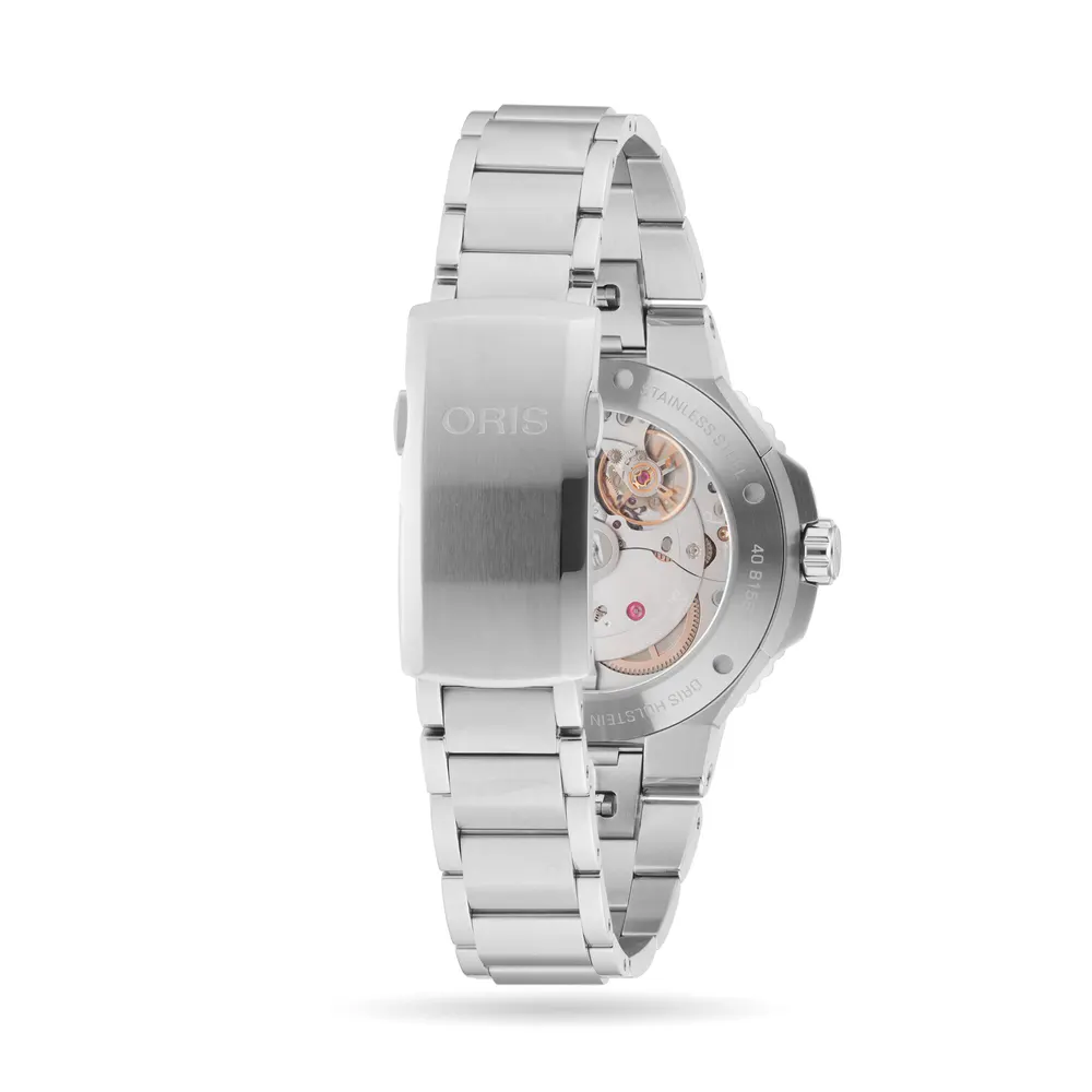 Oris Aquis Calibre 400 43.5mm Mens Watch detail 3