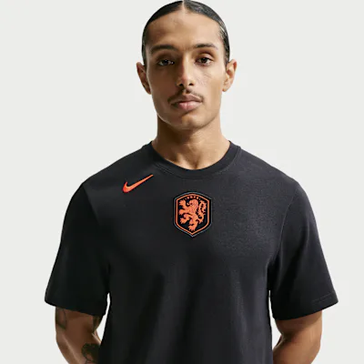 Nike Netherlands Primary Men's Nike Dri-FIT Football T-Shirt - Black/Hyper Crimson in Black/Hyper Crimson – Nike men's and unisex