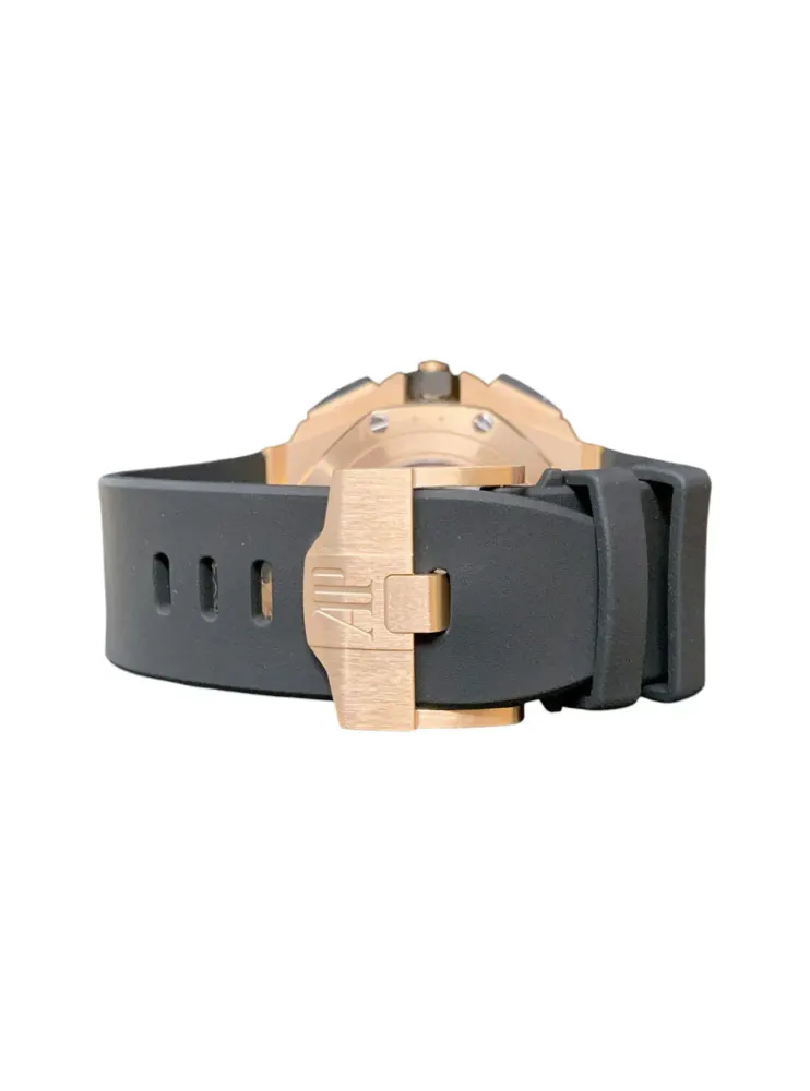 Audemars Piguet Royal Oak Offshore 26401RO.OO.A002CA.02 — 2021 — Excellent in Black Baton, additional product view 3