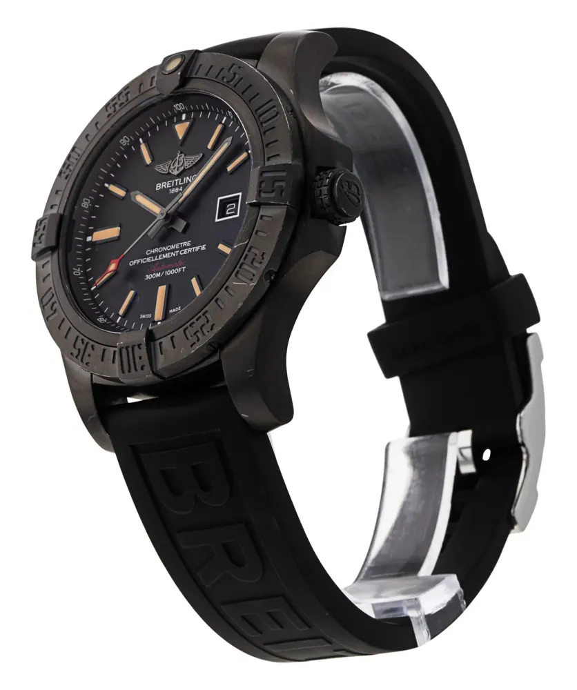 Breitling Avenger Blackbird V17310 — 2015 — Good detail 2