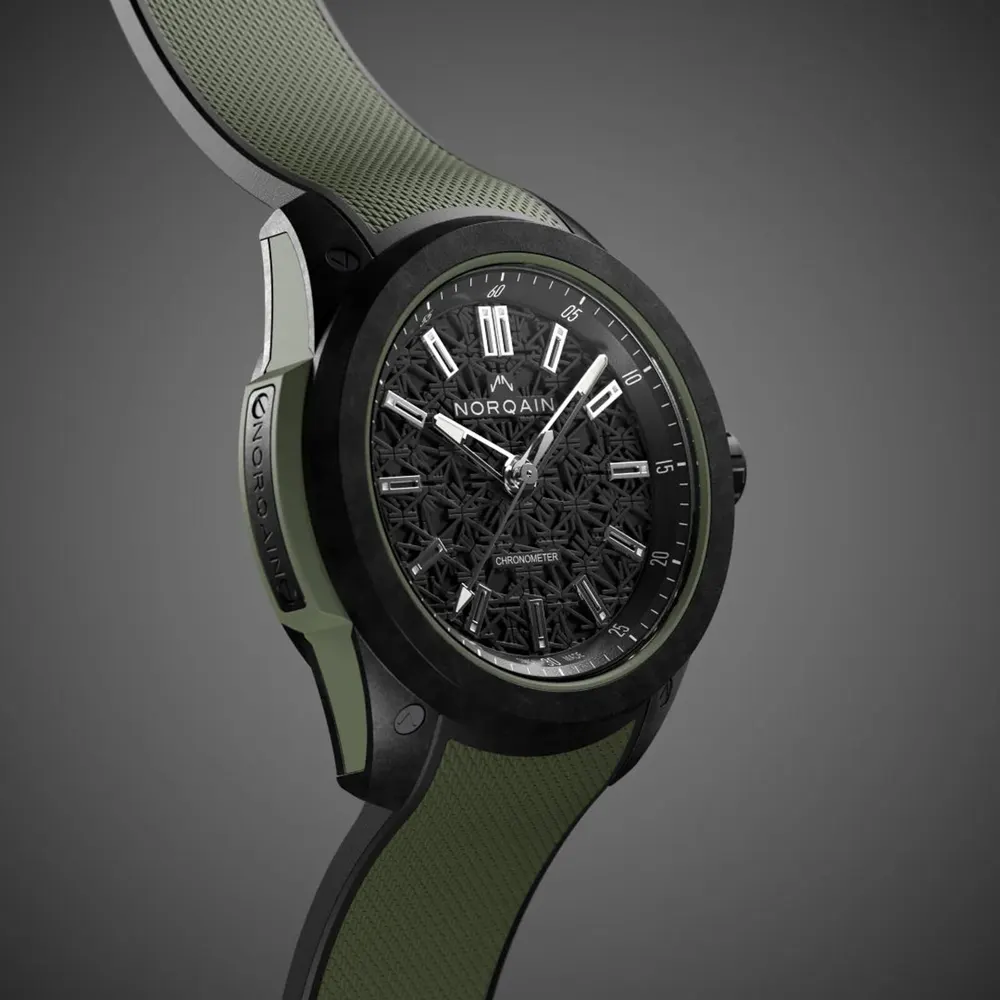 NORQAIN Wild ONE Khaki 42mm in Black, additional product view 3