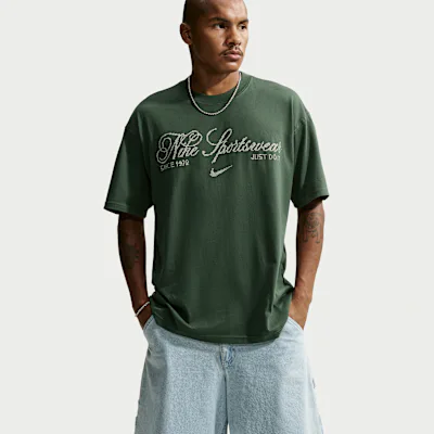 Nike Sportswear Men's T-Shirt - Fir