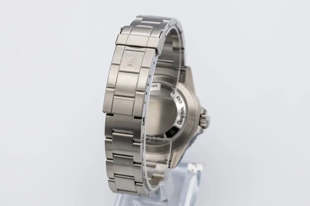 Rolex Sea-Dweller 16600 — 2001 — Good detail 3