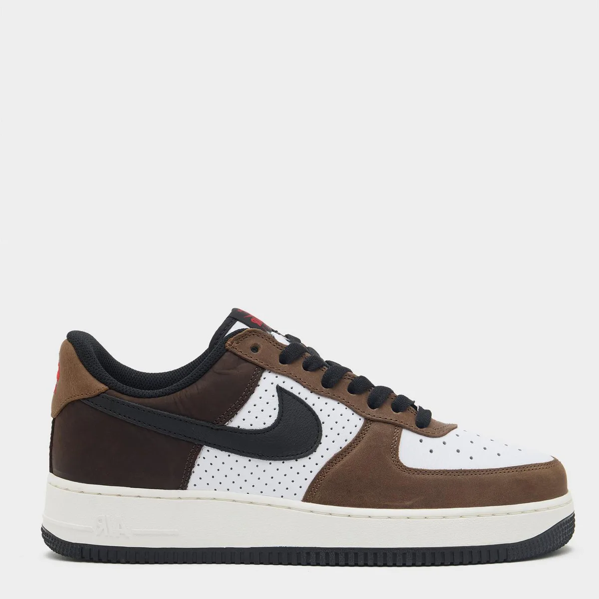 For Him Nike Air Force 1 Escape Low Trainers
