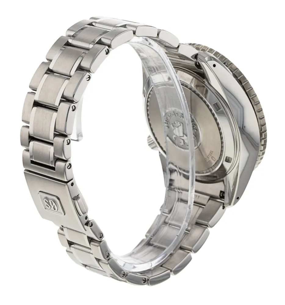 Grand Seiko Sport Collection SBGE201 — 2015 — Excellent detail 3