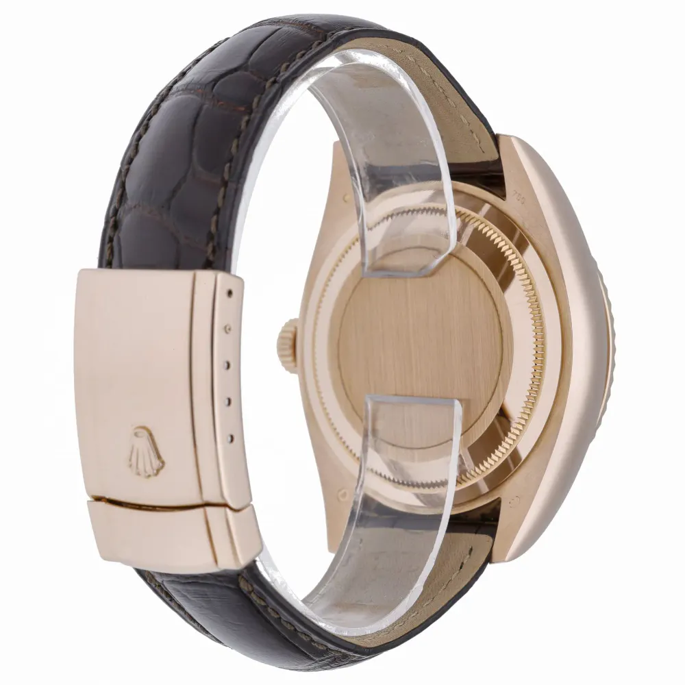 Rolex Sky-Dweller 326135 — 2020 — Excellent detail 3