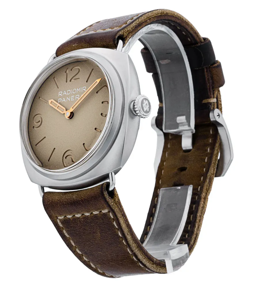 Panerai Radiomir Tre Giorni PAM01350 — 2025 — Excellent in Beige Quarter Arabic, additional product view 2