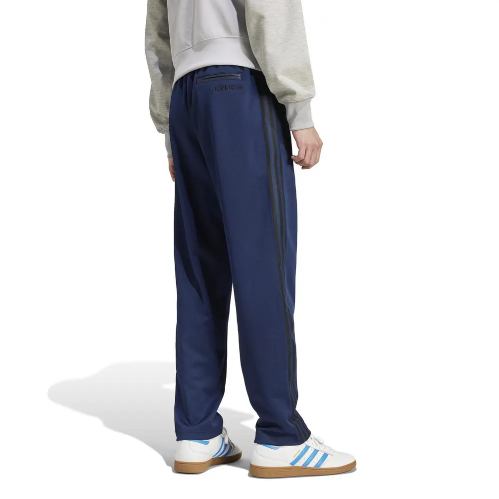 adidas Originals Men's Woven Relaxed Fit Open Hem Tracksuit Joggers detail 3