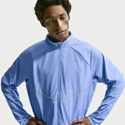 Nike Miler Men's Repel UV Protection Running Jacket - Royal Pulse/Royal Pulse