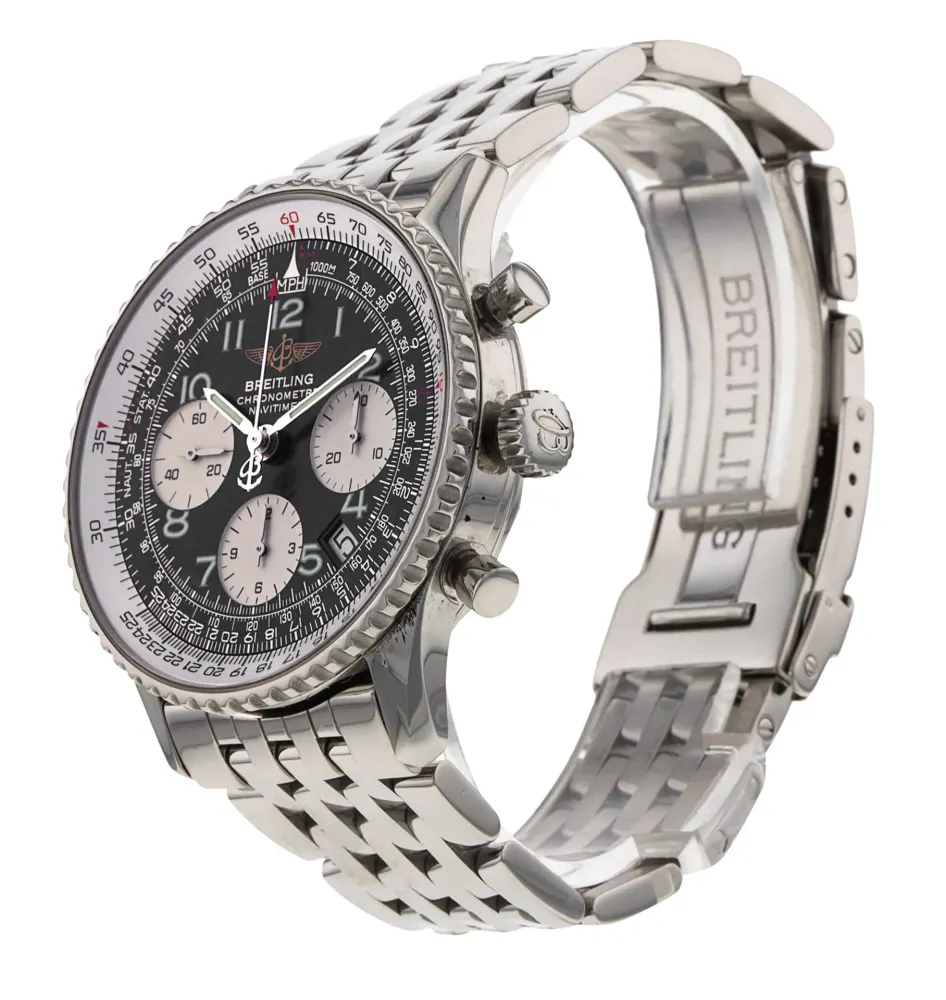 Breitling Navitimer A23322 — 2002 — Very good detail 2