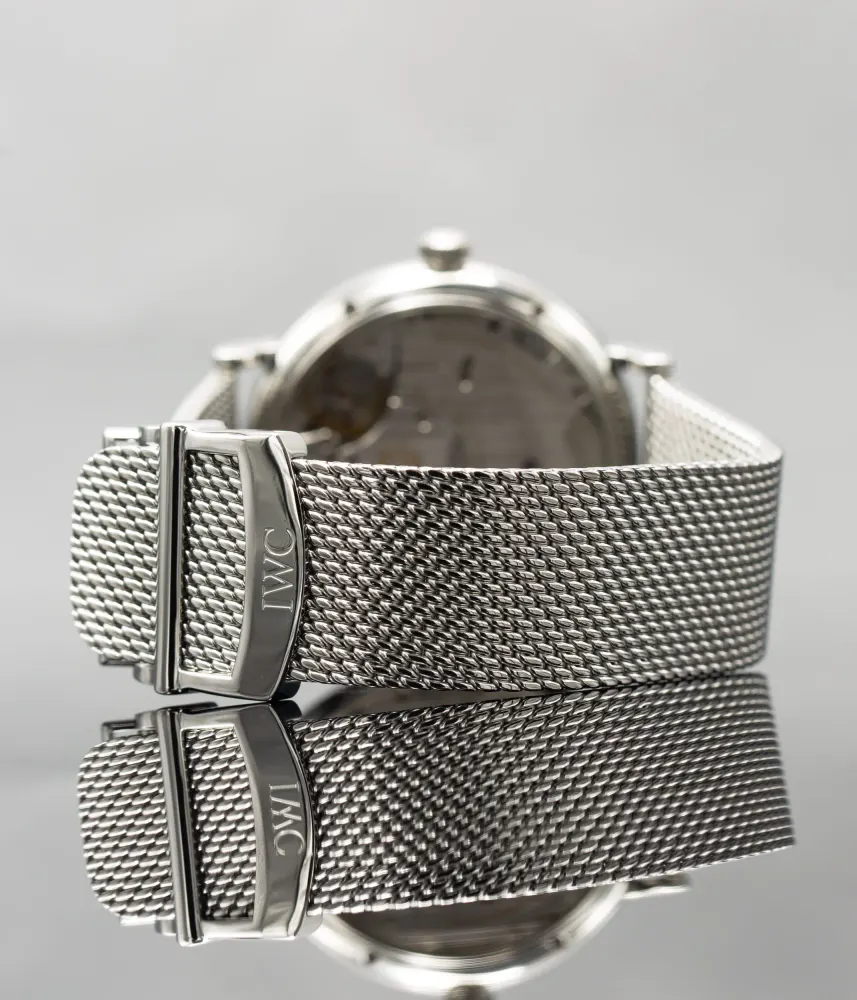 IWC Portofino Hand-Wound IW510102 — 2015 — Very good detail 3