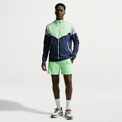 Nike Miler Men's Dri-FIT 12.5cm (Approx.) Brief-Lined Running Shorts - Illusion Green/Cucumber Calm