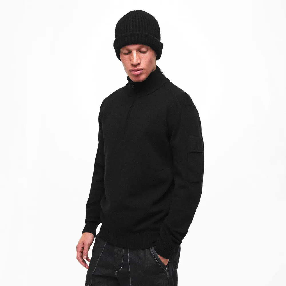 CP Company Metropolis Cotton Knit Half Zip Jumper detail 3