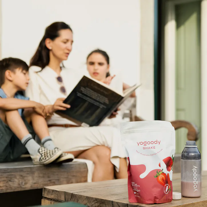 Yogoody Probiotic Yogurt Style Shake Strawberry 450g, additional product view 3