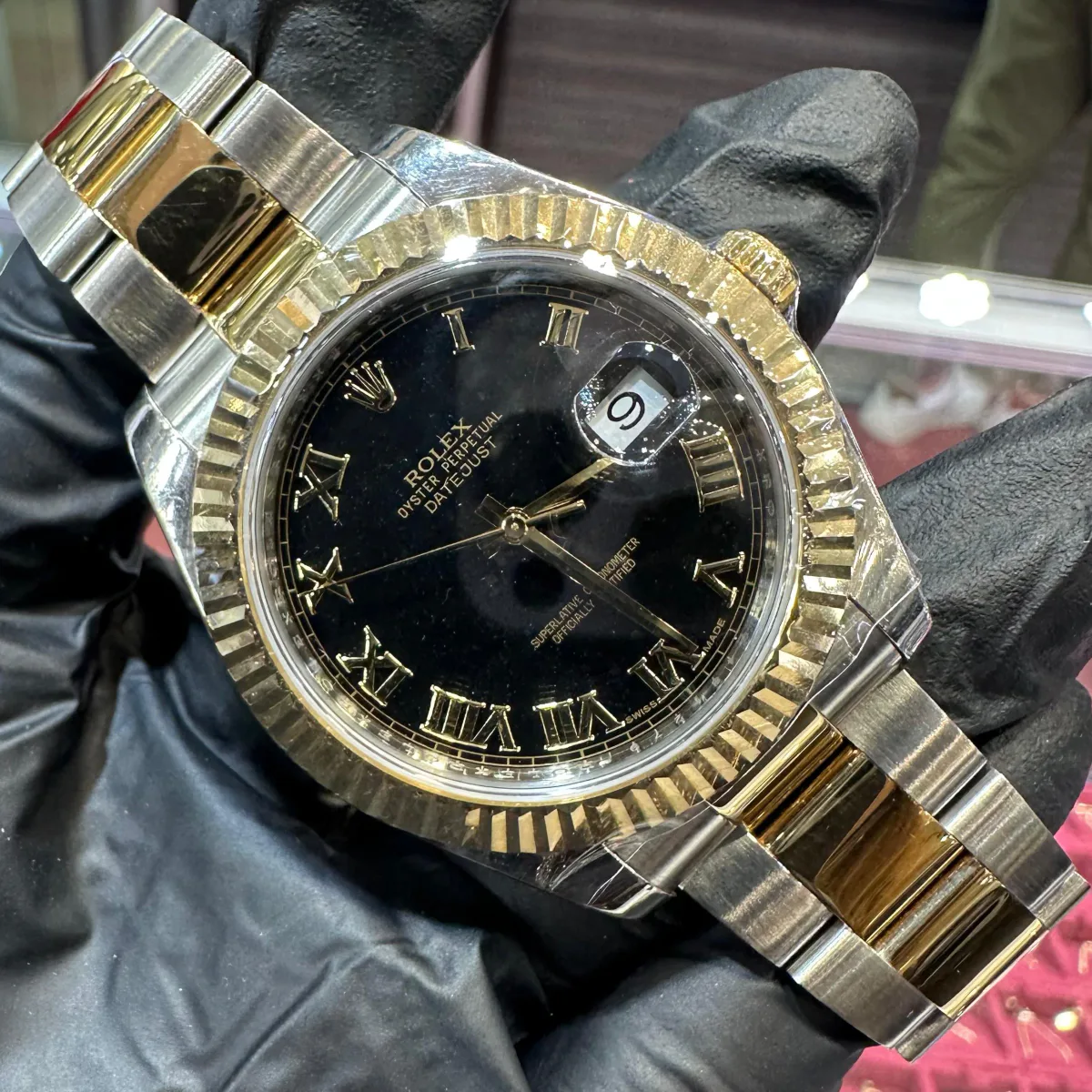 ANKUR - For Him WATCHES 2012 Rolex Datejust 41mm | Two Tone Yellow Gold | Black Roman Dial – Watch