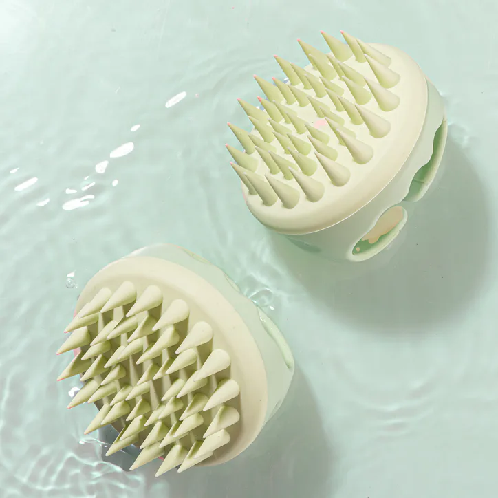 Nature Spell Hair Oil Scalp Boosting Massager detail 3