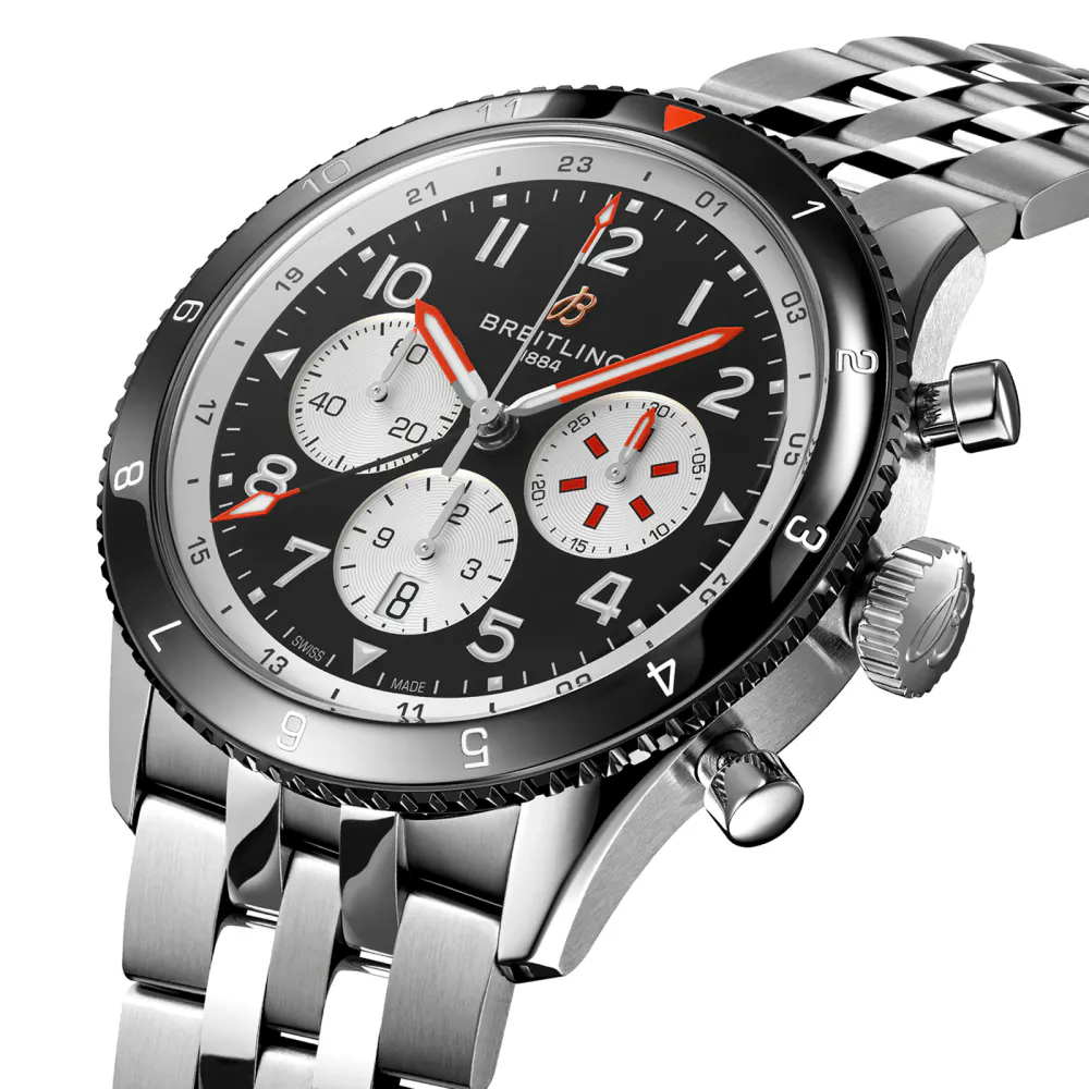 Breitling Super AVI B04 Chronograph GMT 46 Mosquito Watch detail 2
