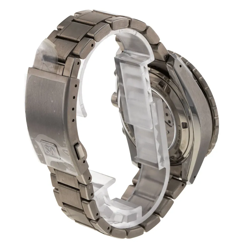 Grand Seiko Evolution 9 Collection SBGC251 — 2022 — Unworn detail 3