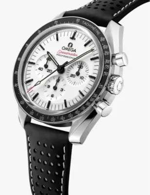 OMEGA 310.32.42.50.04.002 Speedmaster Moonwatch Professional steel and leather manual chronograph watch detail 2