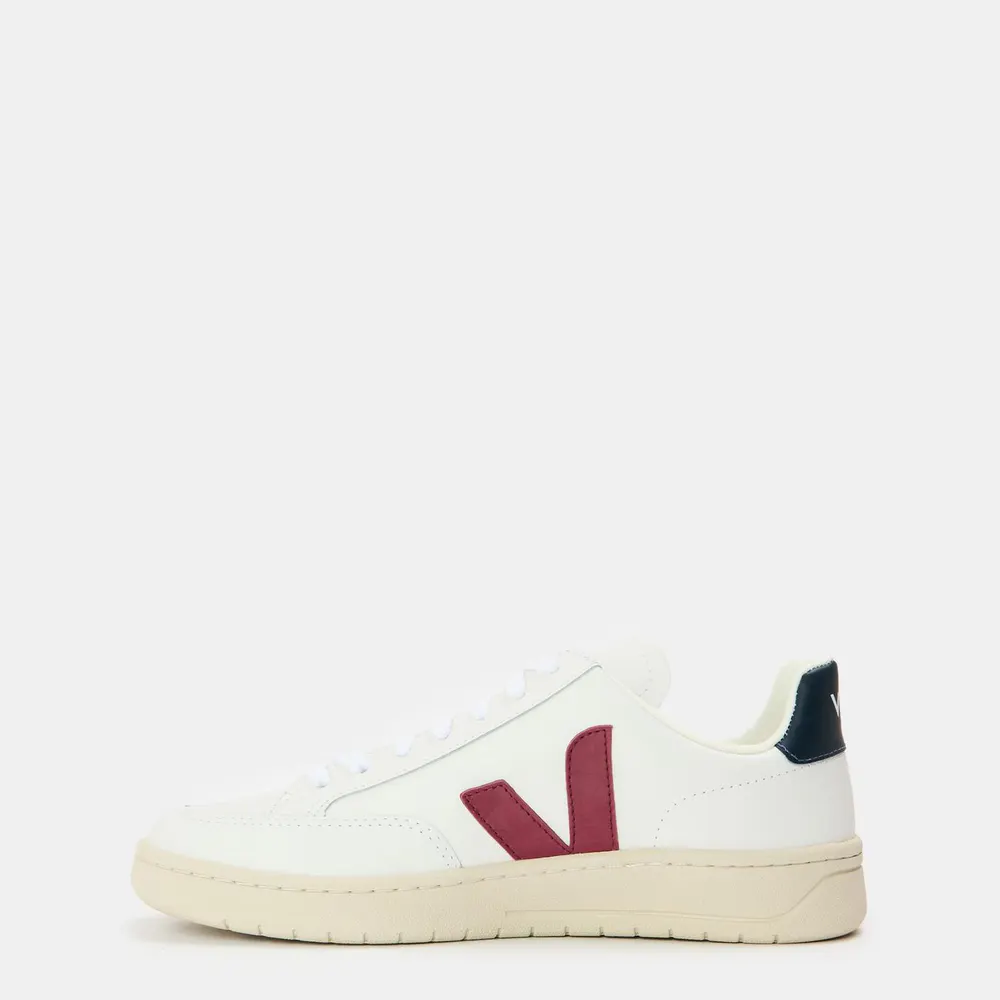 Veja Men's V Trainer Court Trainers in White/Mrsla, additional product view 2