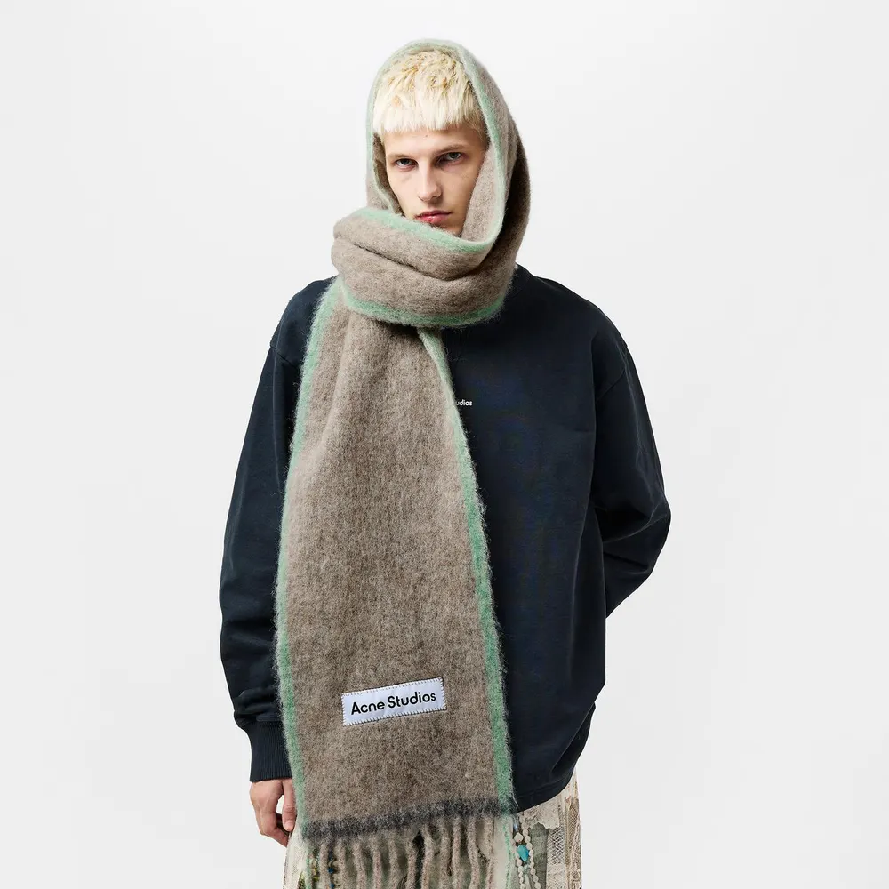 Acne Studios Vally Solid Scarf detail 3